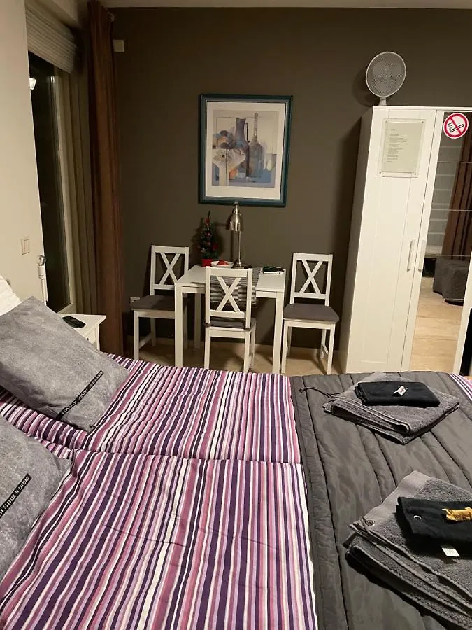 B&B Maison Saint Tropez Eindhoven Frühstückspension