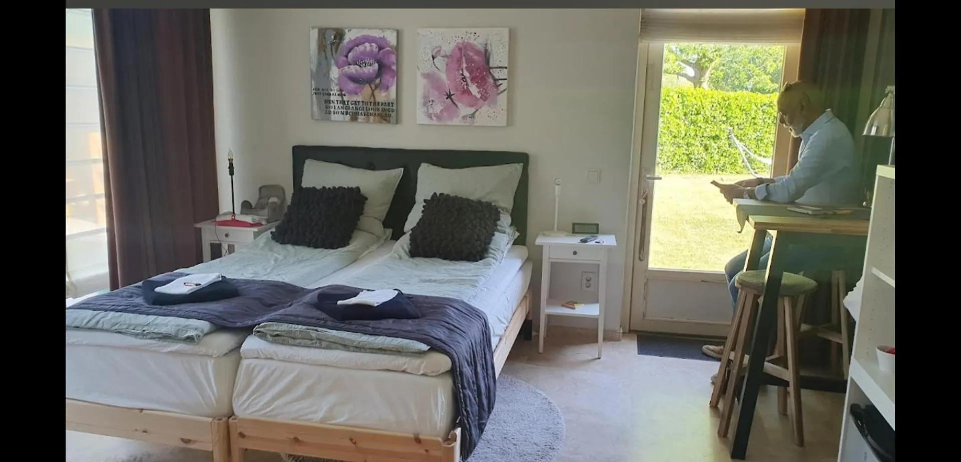 B&B Maison Saint Tropez Eindhoven 2*,  Niederlande